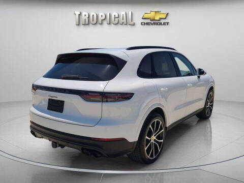 2023 Porsche Cayenne