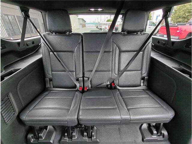 2021 Chevrolet Suburban LT