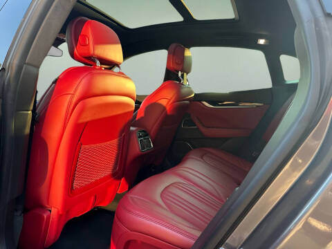 2017 Maserati Levante