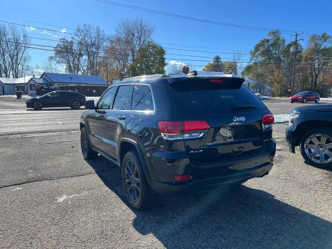 2019 Jeep Grand Cherokee Laredo E