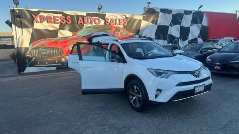 2016 Toyota RAV4 XLE