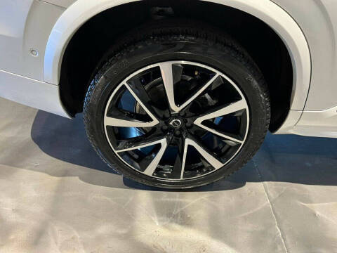 2023 Volvo XC90 B6 Plus Bright Theme 6P