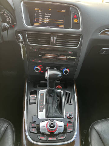 2015 Audi Q5 2.0T quattro Premium