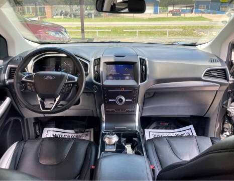 2019 Ford Edge Titanium