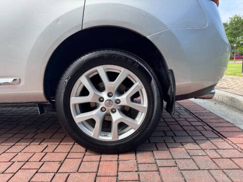 2012 Nissan Rogue SV w/SL Package