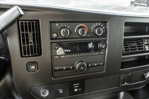 2023 GMC Savana 2500