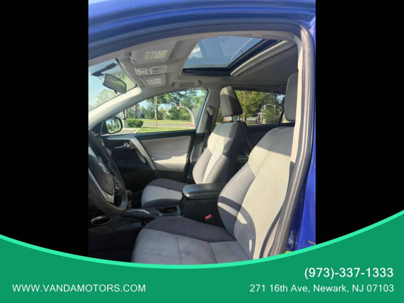 2015 Toyota RAV4 XLE