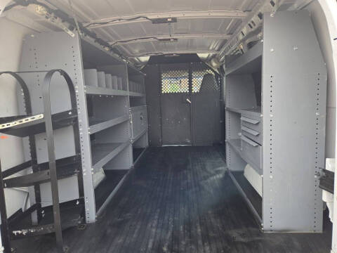 2021 Chevrolet Express 2500