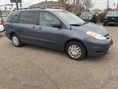 2009 Toyota Sienna for sale at TOWER AUTO MART in Minneapolis MN