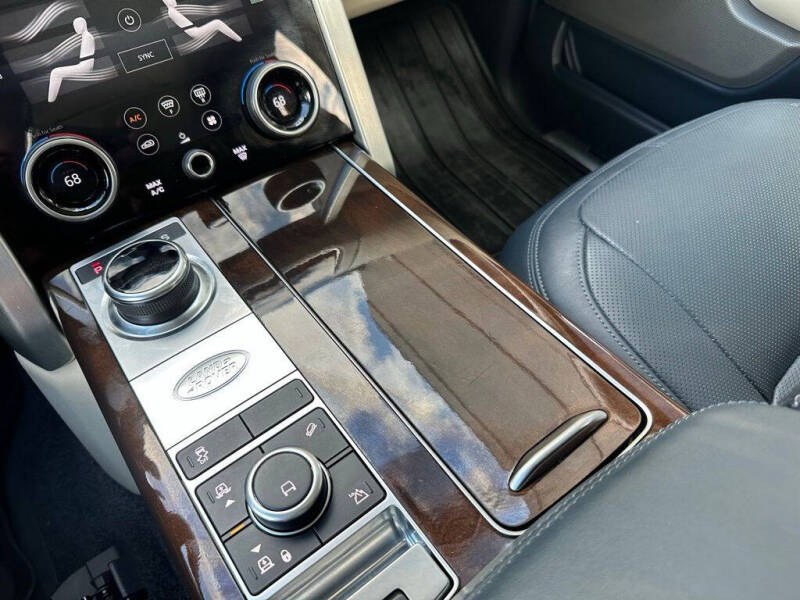 2020 Land Rover Range Rover P525 HSE