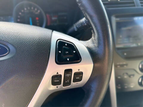 2011 Ford Explorer XLT