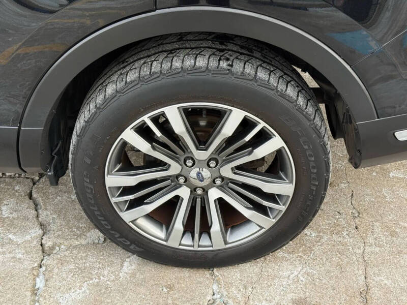 2018 Ford Explorer Platinum