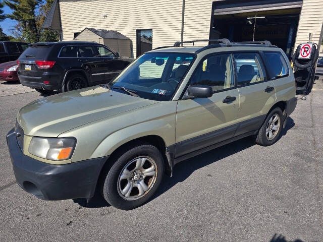 2004 Subaru Forester for sale at QUEENSGATE AUTO SALES in York, PA