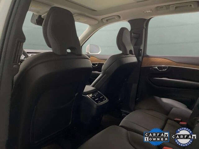 2025 Volvo XC90 B6 Plus Bright Theme 7P