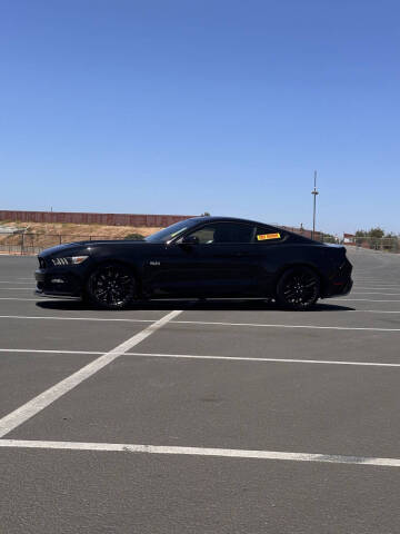2015 Ford Mustang GT Premium