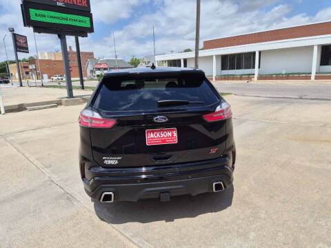 2019 Ford Edge ST