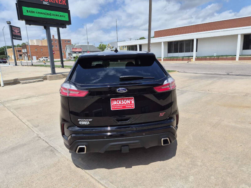 2019 Ford Edge ST