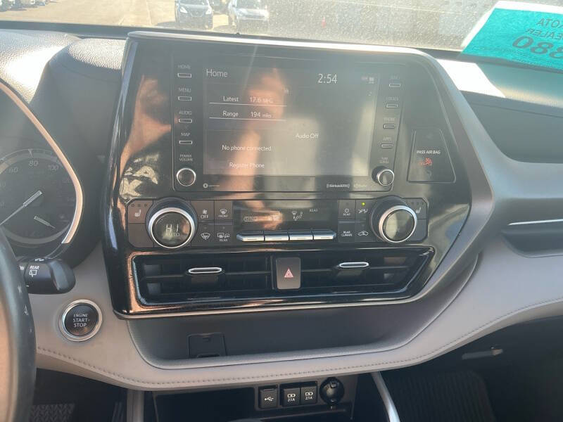 2020 Toyota Highlander XLE