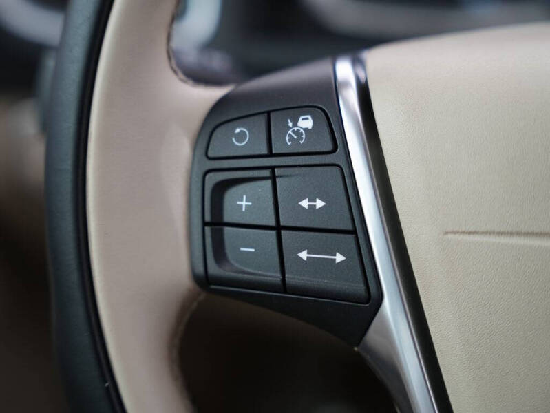 2015 Volvo S60 T5 Drive-E Platinum