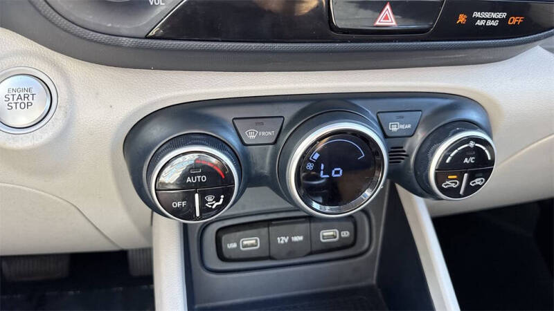 2022 Hyundai Venue Limited