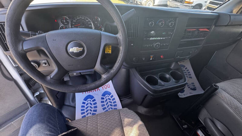 2017 Chevrolet Express 2500