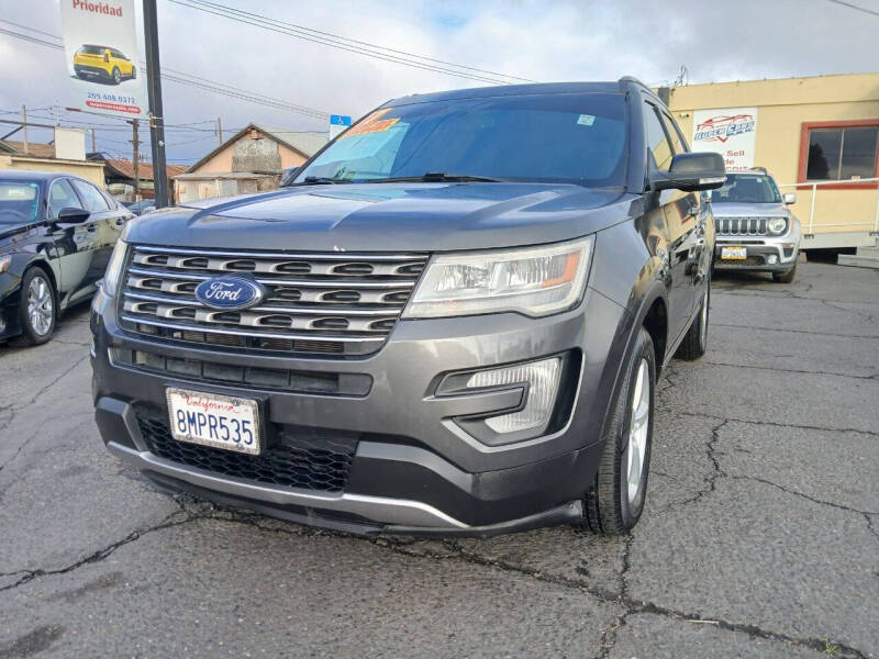 2017 Ford Explorer XLT