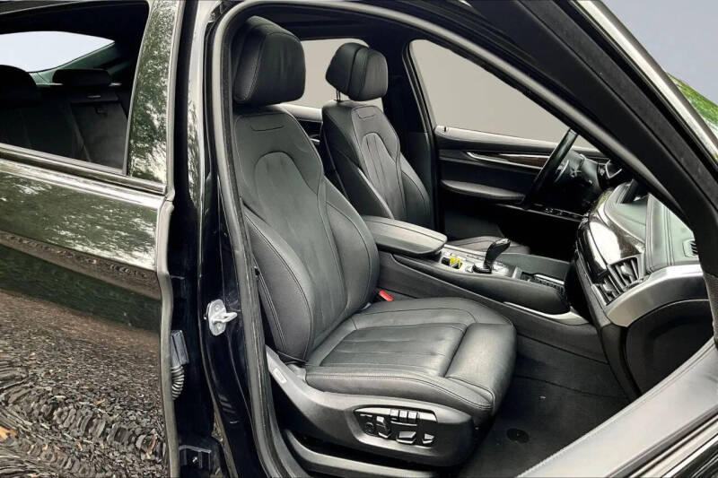 2017 BMW X6 xDrive35i