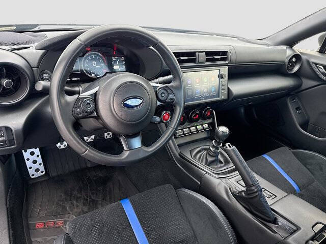 2025 Subaru BRZ tS