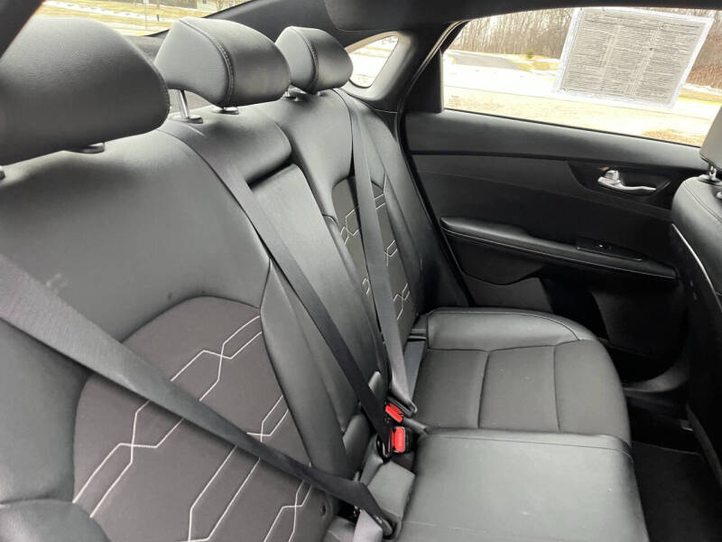 2021 Kia Forte GT Line