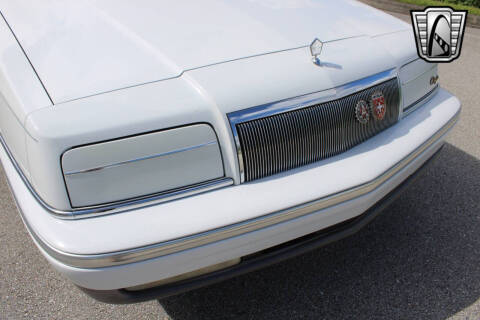 1993 Chrysler New Yorker Fifth Avenue