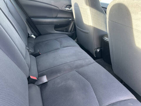 2014 Chrysler 200 LX