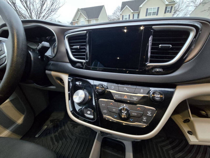 2019 Chrysler Pacifica Touring Plus