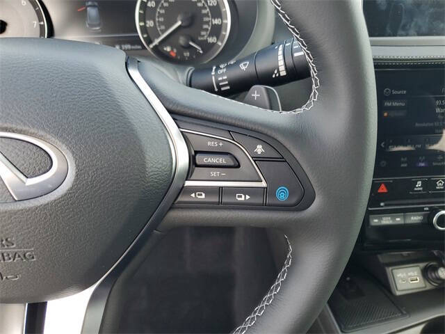 2025 Infiniti QX50 Luxe