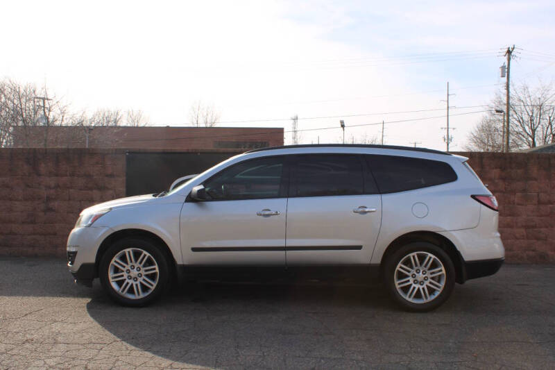 2017 Chevrolet Traverse LS