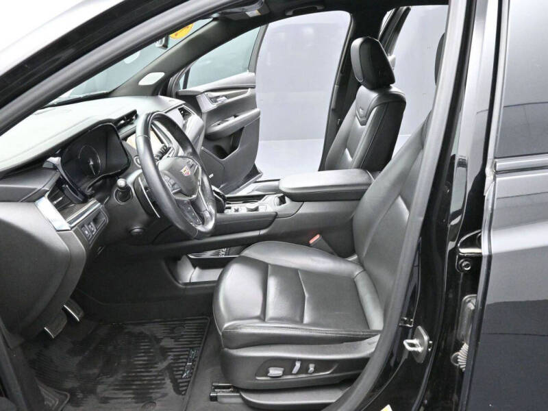 2022 Cadillac XT5 Sport