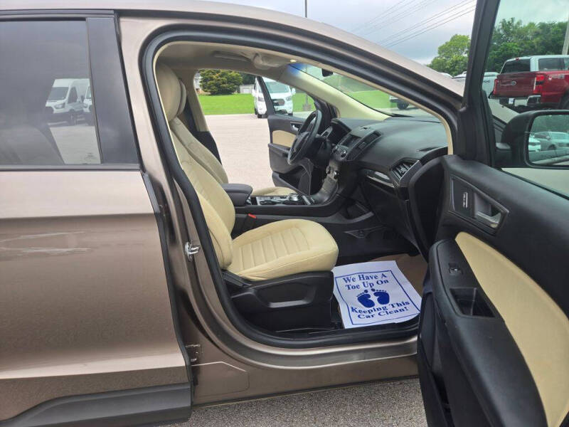 2019 Ford Edge SE