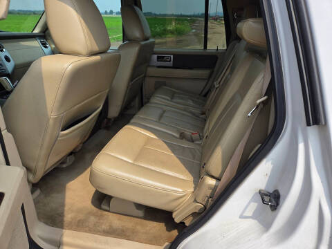 2011 Ford Expedition XLT