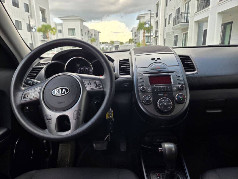 2011 Kia Soul +