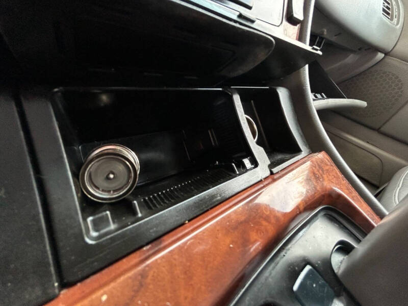 2000 Toyota Avalon XLS