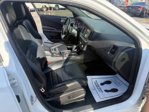 2014 Dodge Charger R/T Plus