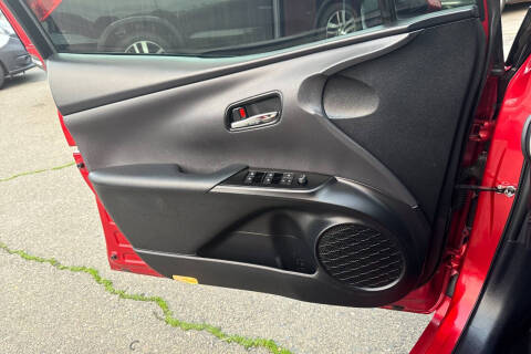 2018 Toyota Prius Three Touring