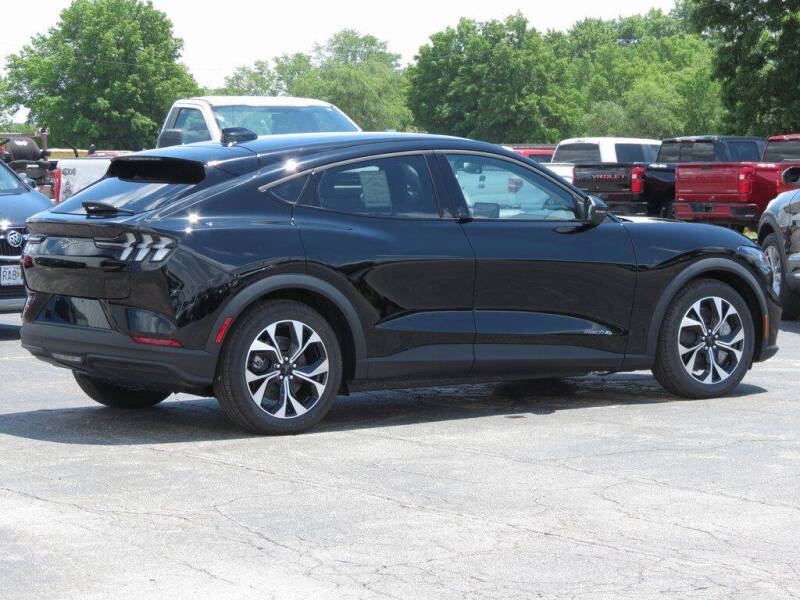 2025 Ford Mustang Mach-E Select