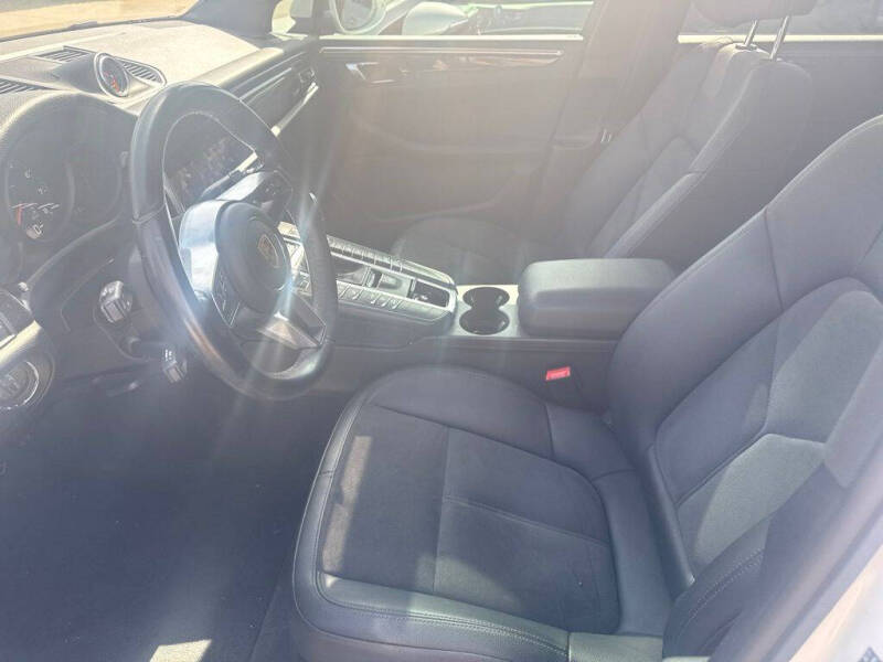2021 Porsche Macan