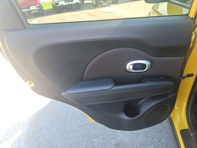 2015 Kia Soul +