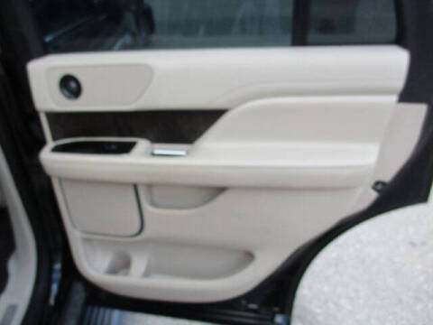 2019 Lincoln Navigator Select