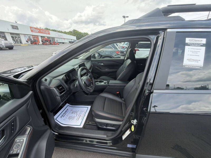 2025 Nissan Rogue Rock Creek