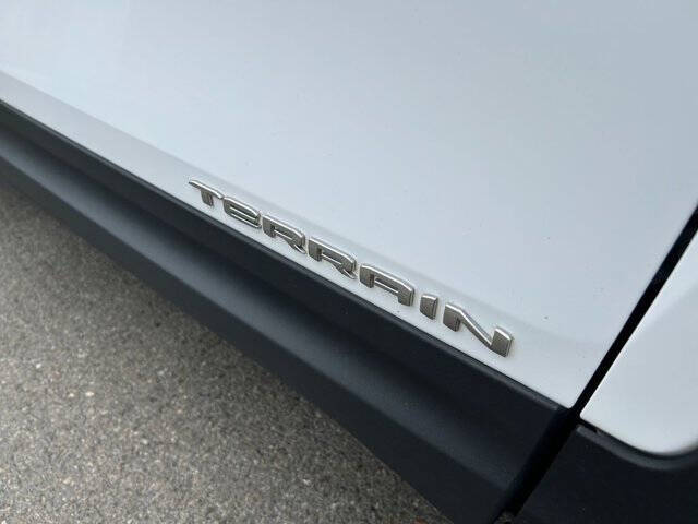 2023 GMC Terrain SLT