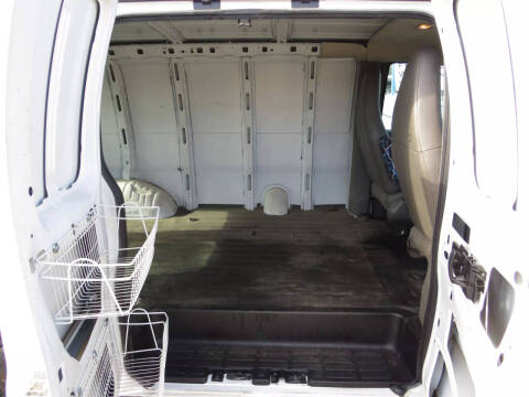 2018 Chevrolet Express 2500