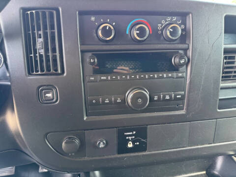 2019 Chevrolet Express 2500