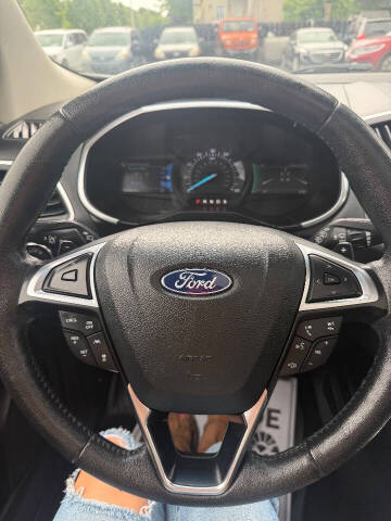 2019 Ford Edge Titanium